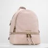 MICHAEL Michael Kors Damen RHEA ZIP BACKPACK SMALL - Tagesrucksack - Soft Pink -MICHAEL Michael Kors Geschäft ef317d072c8641ddb5a43051c2fc0bfe