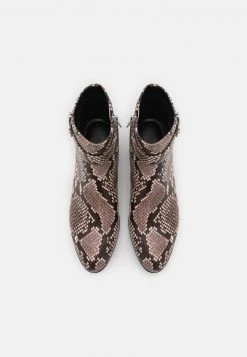 MICHAEL Michael Kors Damen BRITTON - Stiefelette - Natural -MICHAEL Michael Kors Geschäft fad6c5d9da4d40f6909b0a7390db847c