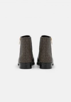 MICHAEL Michael Kors Damen LAINEY FLAT BOOTIE - Stiefelette - Black/brown 12 MICHAEL Michael Kors Damen LAINEY FLAT BOOTIE - Stiefelette - Black/brown -MICHAEL Michael Kors Geschäft fd78b45482fa4be1a0434de8f9ccf65b